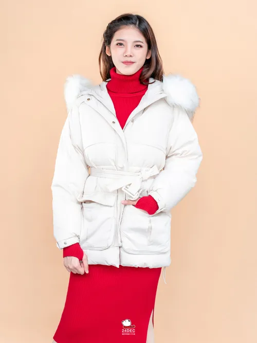 เช่าเสื้อกันหนาว หญิง รุ่น PICK ME สี ขาว