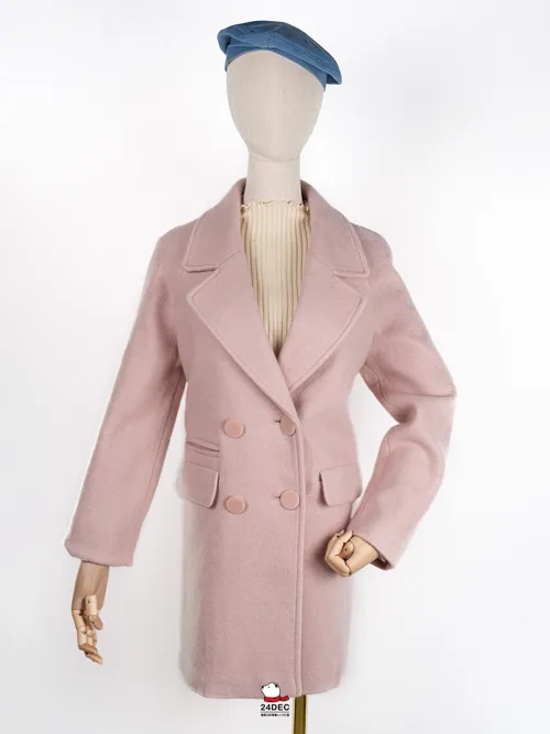 เช่าเสื้อโค้ท หญิง รุ่น FRIDAY สี ชมพู