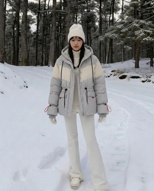 เช่าเสื้อกันหนาว หญิง รุ่น ICEBOX สี ฟ้า