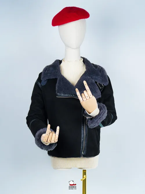 เช่าเสื้อแจ็คเก็ต หญิง รุ่น AEMILIA สี ดำ