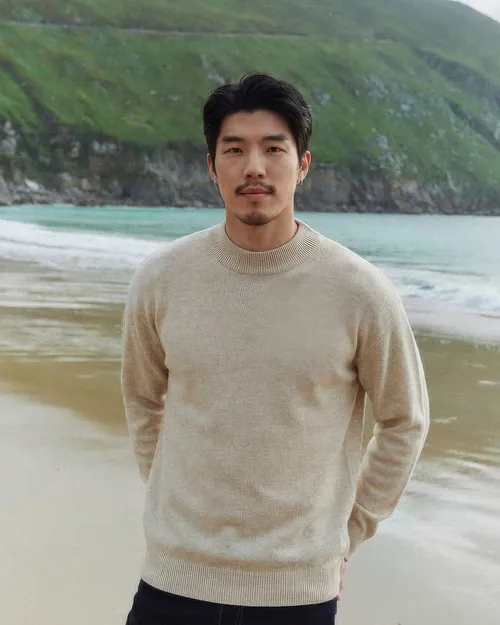 เช่าเสื้อคอเต่า ชาย รุ่น ETHAN สี ครีม