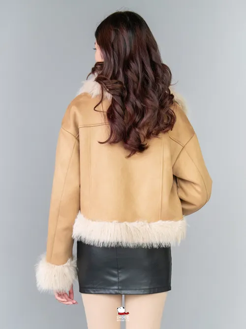 เช่าเสื้อแจ็คเก็ต หญิง รุ่น CAROLINA สี น้ำตาล