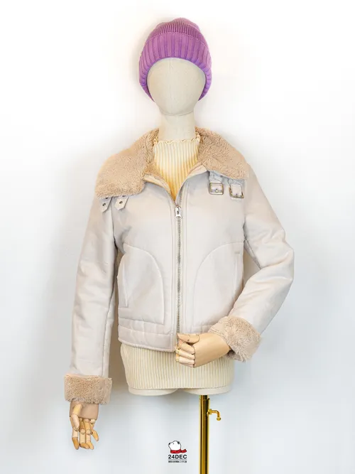 เช่าเสื้อแจ็คเก็ต หญิง รุ่น FILIAE สี ขาว