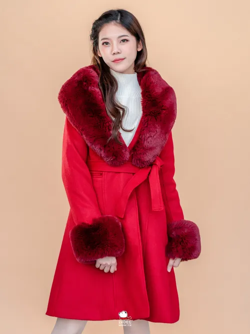 เช่าเสื้อโค้ท หญิง รุ่น MAGO สี แดง