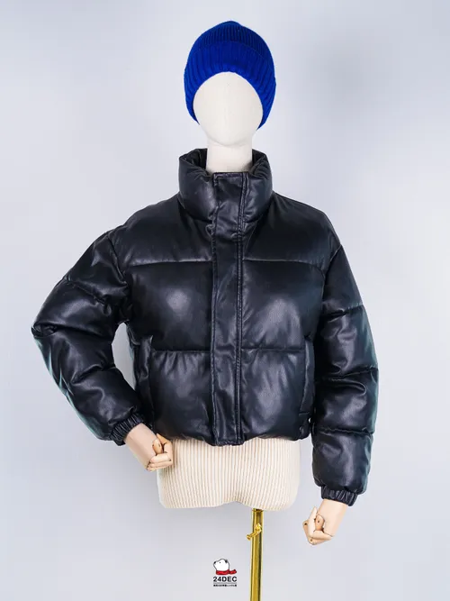 เช่าเสื้อกันหนาว หญิง รุ่น VIVIAN สี ดำ