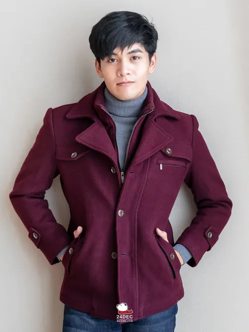 เช่าเสื้อโค้ท ชาย รุ่น AMSTERDAM สี แดงเรดไวน์