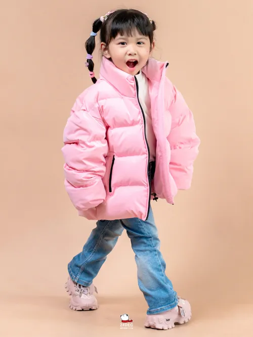 เช่าเสื้อกันหนาว เด็ก รุ่น FOREVER สี ชมพู