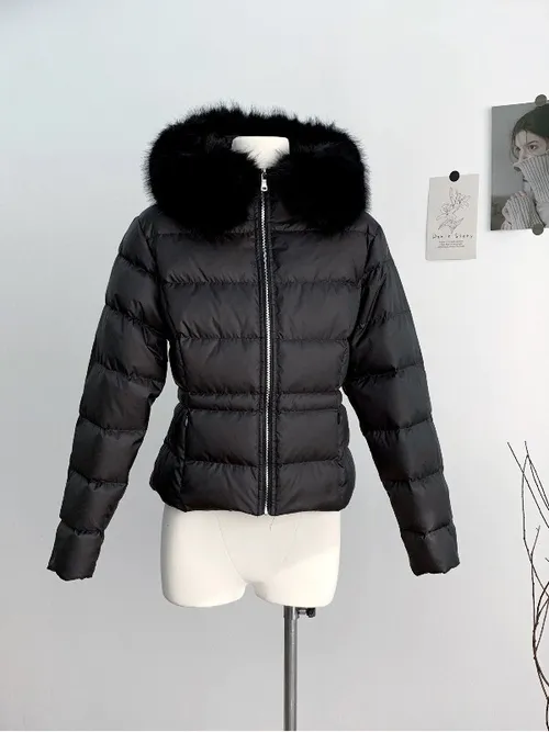 เช่าเสื้อกันหนาว หญิง รุ่น GLORIA สี ดำ