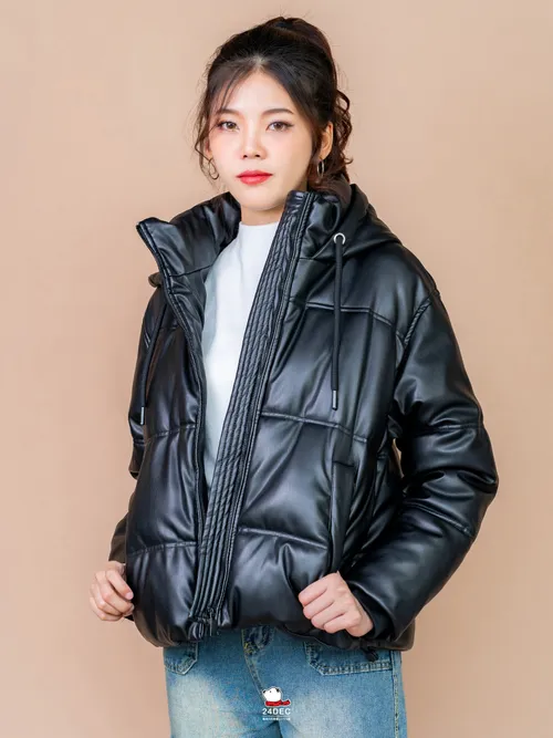 เช่าเสื้อกันหนาว หญิง รุ่น TOYAMA สี ดำ