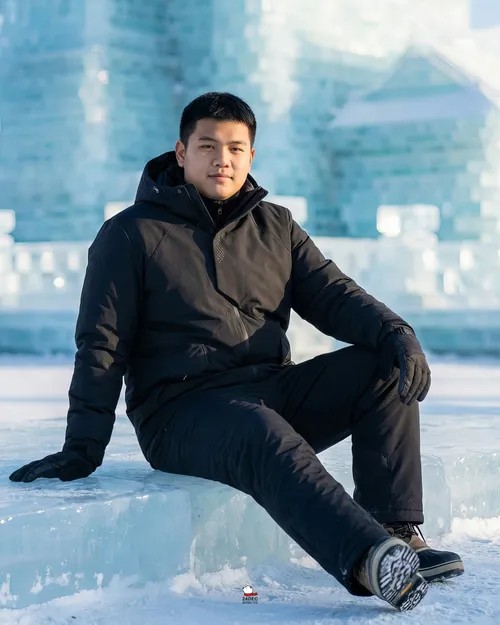 เช่าเสื้อกันหนาว ชาย รุ่น FAIRBANKS สี ดำ