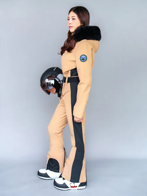 เช่าชุดสกี (เสื้อ+กางเกง) หญิง รุ่น DOWNHILL สี น้ำตาล