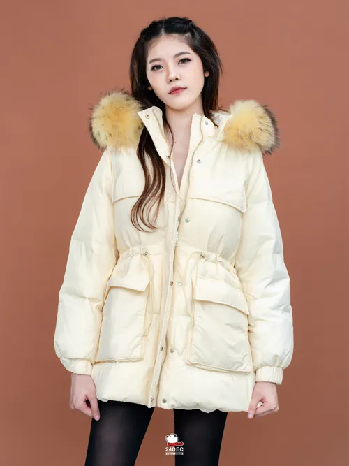 เช่าเสื้อกันหนาว หญิง รุ่น HEAVEN สี เหลือง