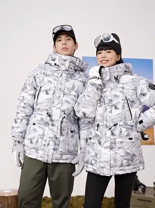 เช่าเสื้อกันหนาว ชาย รุ่น LAPLAND สี ขาว