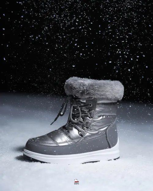 เช่ารองเท้าบูท หญิง รุ่น YUZAWA สี เทา