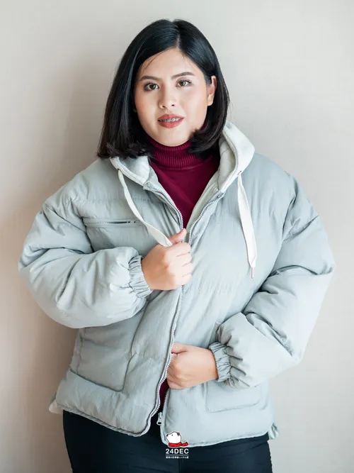 เช่าเสื้อกันหนาว หญิง รุ่น HOODY สี เทา