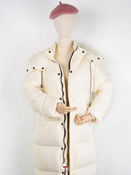 เช่าเสื้อกันหนาว หญิง รุ่น ASTANA สี ขาว