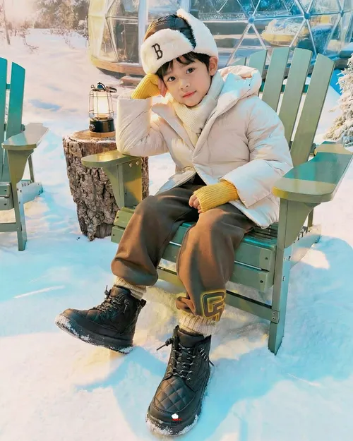 เช่ารองเท้าบูท เด็ก รุ่น LOMBARD สี ดำ