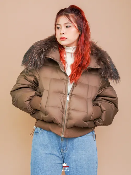 เช่าเสื้อกันหนาว หญิง รุ่น LOFOTEN สี น้ำตาล