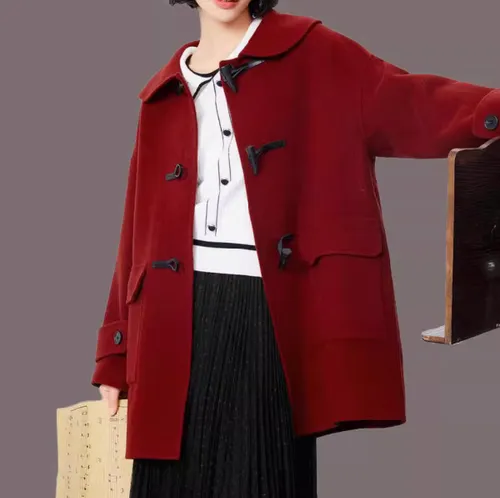 เช่าเสื้อโค้ท หญิง รุ่น LATVIA สี แดงเรดไวน์