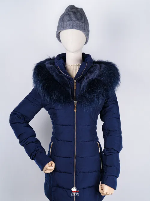เช่าเสื้อกันหนาว หญิง รุ่น SVALBARD สี น้ำเงิน