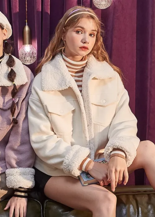 เช่าเสื้อแจ็คเก็ต หญิง รุ่น DAPHNE สี ขาว