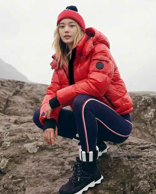 เช่าเสื้อกันหนาว หญิง รุ่น ARIZONA สี แดง