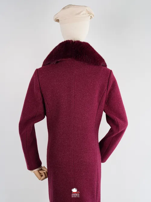 เช่าเสื้อโค้ท หญิง รุ่น ZION สี แดงเรดไวน์