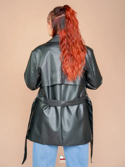 เช่าเสื้อแจ็คเก็ต หญิง รุ่น HINATA สี ดำ