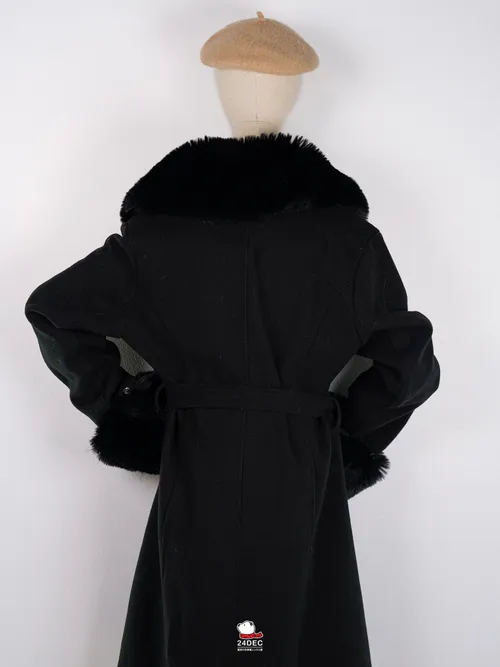 เช่าเสื้อโค้ท หญิง รุ่น MAGO สี ดำ