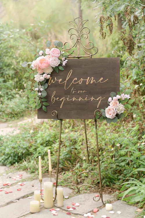 Ling’s Sign Arch Blush and Cream