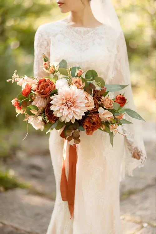 Lings Bouquet Bride Sunset Terracotta