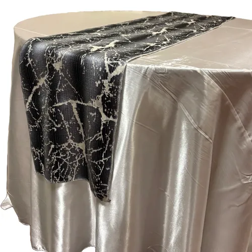 Table Runner - 010