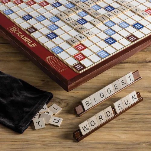 Scrabble - Deluxe Edition