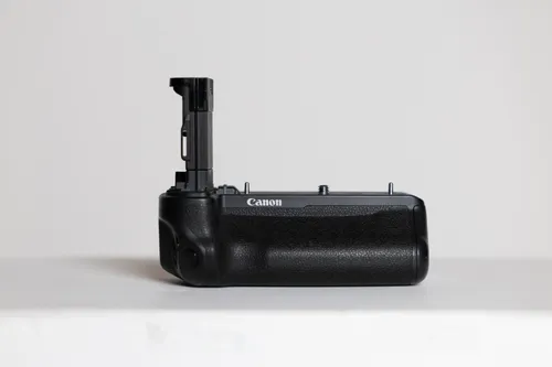 Canon R5 Battery grip bg-r10