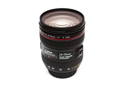 Canon 24-70 F4