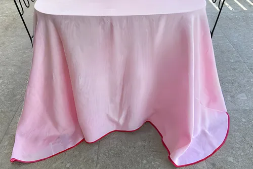 Poppy Floss Tablecloth 