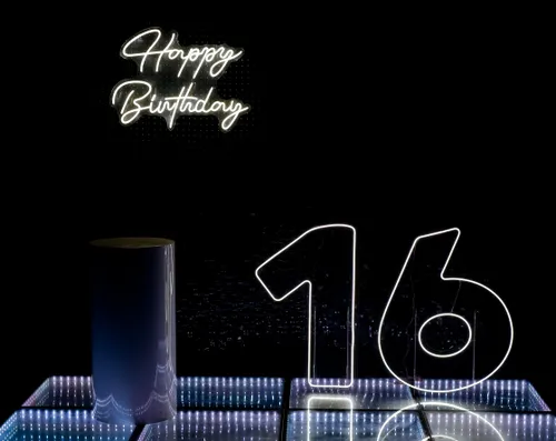 Neon Number - 16