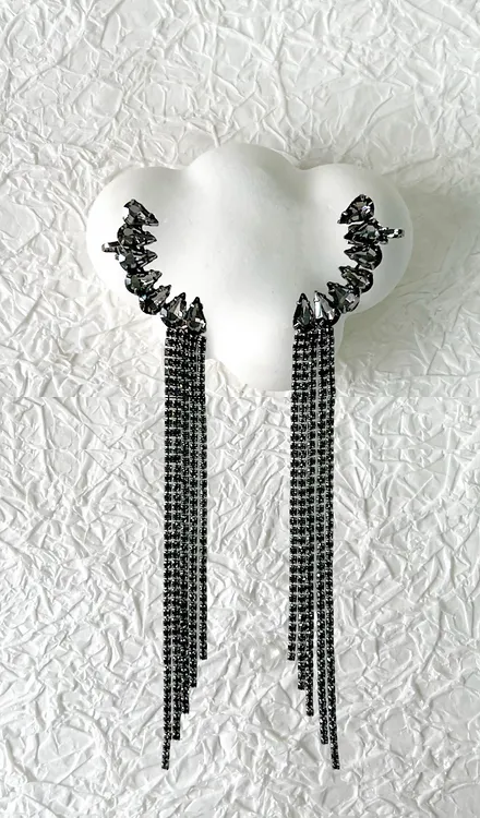 Aro trepador negro con lluvia de strass - KW-8413