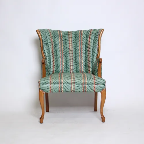 Green Fabric Lounge Chair 