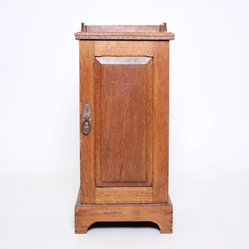 Antique Cherry Wood Accent Table