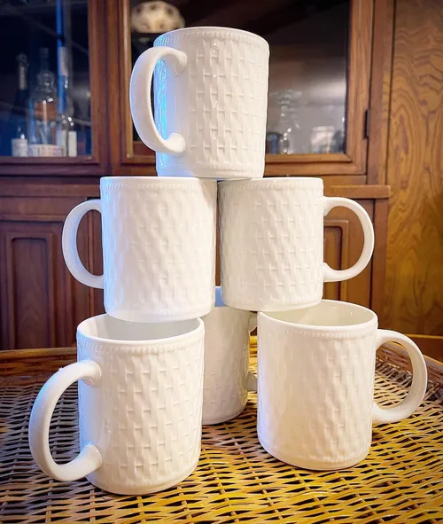 Wicker texture coffee cups