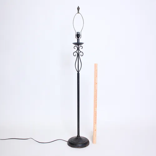 Black Metal Traditional Floor Lamp