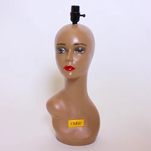 Brown Outre mannequin Head Lamp