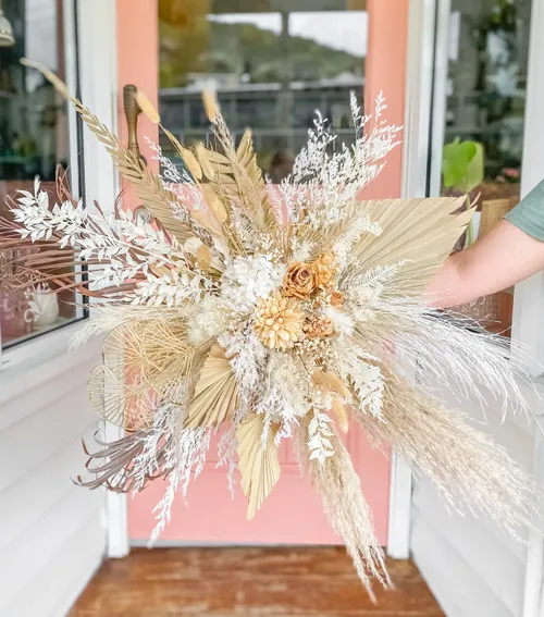 'Vanilla' Dried Floral Arbor Arrangement