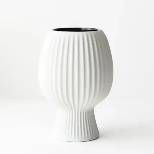 Annix vase