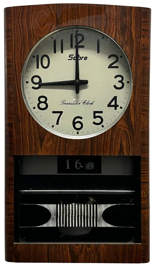 Wood Clock With Flip Calendar 