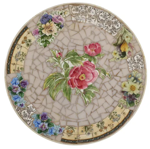Round White Wood & Tile Trivet