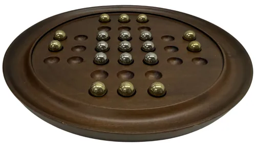 Round Wood Solitaire Game