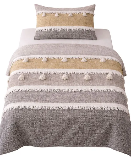 Cream Harvest & Gold Duvet Cover With Fringe & Four Pillow Cases - Single