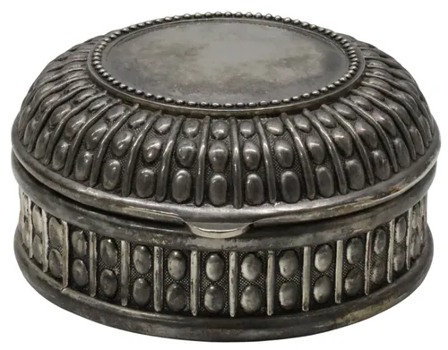 Round Silver Plated Embossed Box With Lid